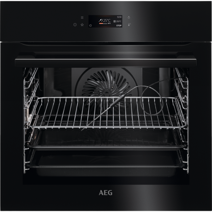 AEG 8000 AssistedCooking ugradbena pećnica